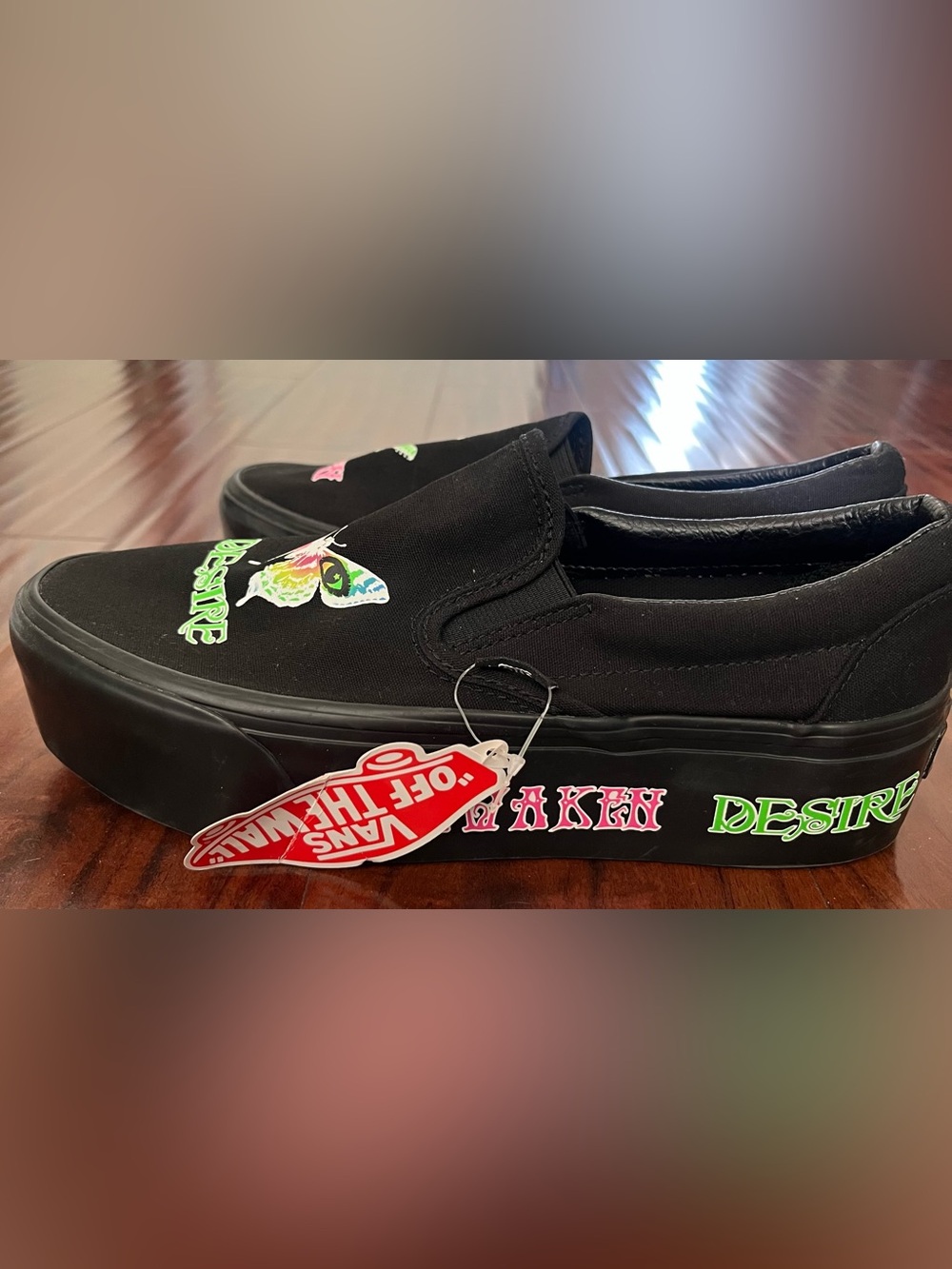 Vans Platform Glow in the Dark Black Slip-On Sneakers with Colorful Graphics - Picture 4 of 7